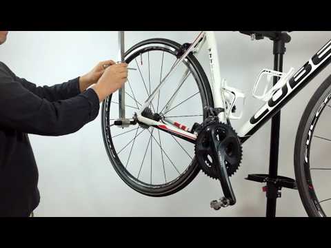 How to align a bent derailleur hanger with the CycloSpirit gauge